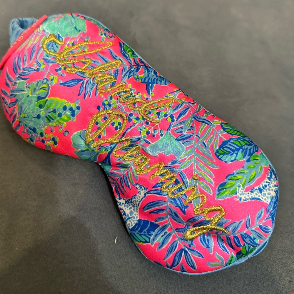 EUC Lilly Pulitzer Island Dreaming Silk Fluffy Eye Mask - Picture 1 of 1